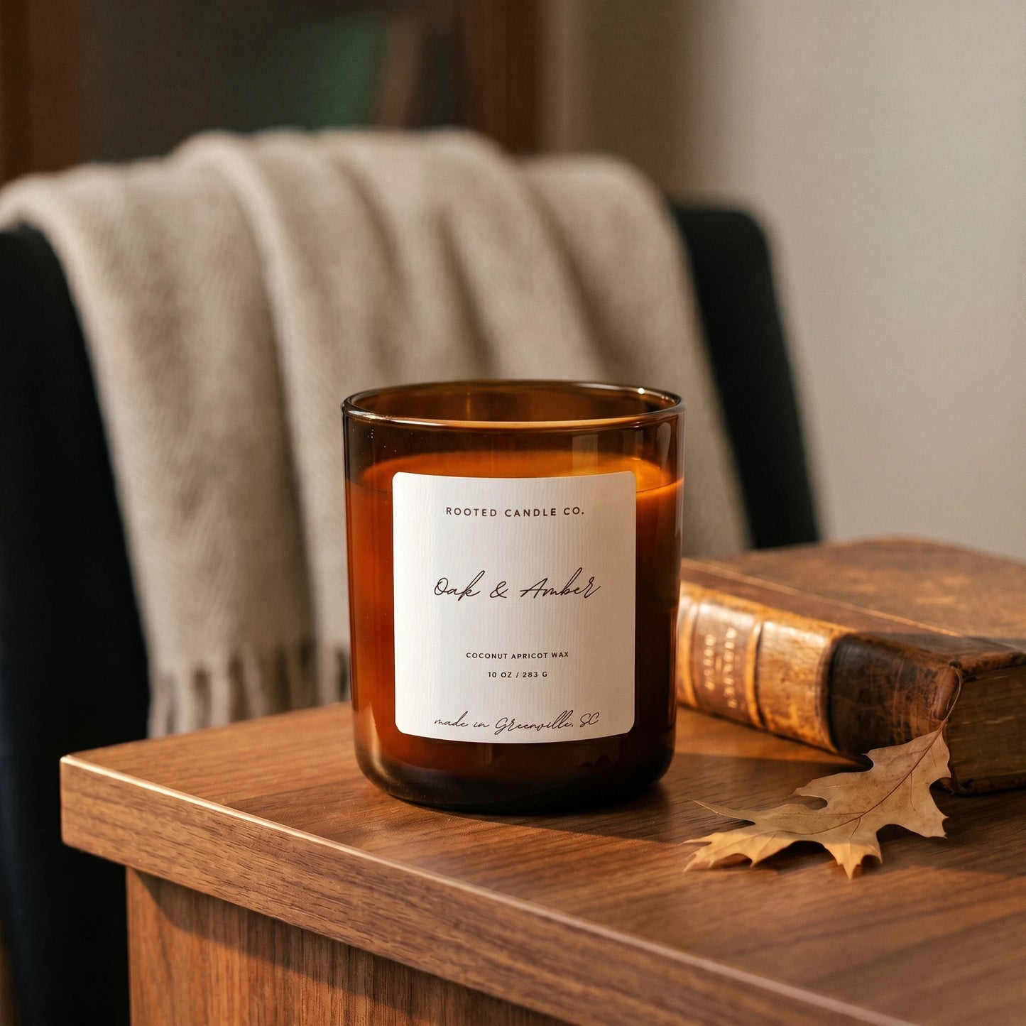 Oak & Amber candle